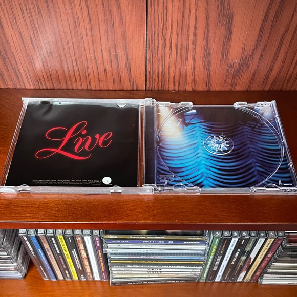 EUC~Empty CD Case‼️LUTHER: Live Radio City Music Hall 2003‼️ CD Case is EMPTY‼️ - Picture 3 of 5